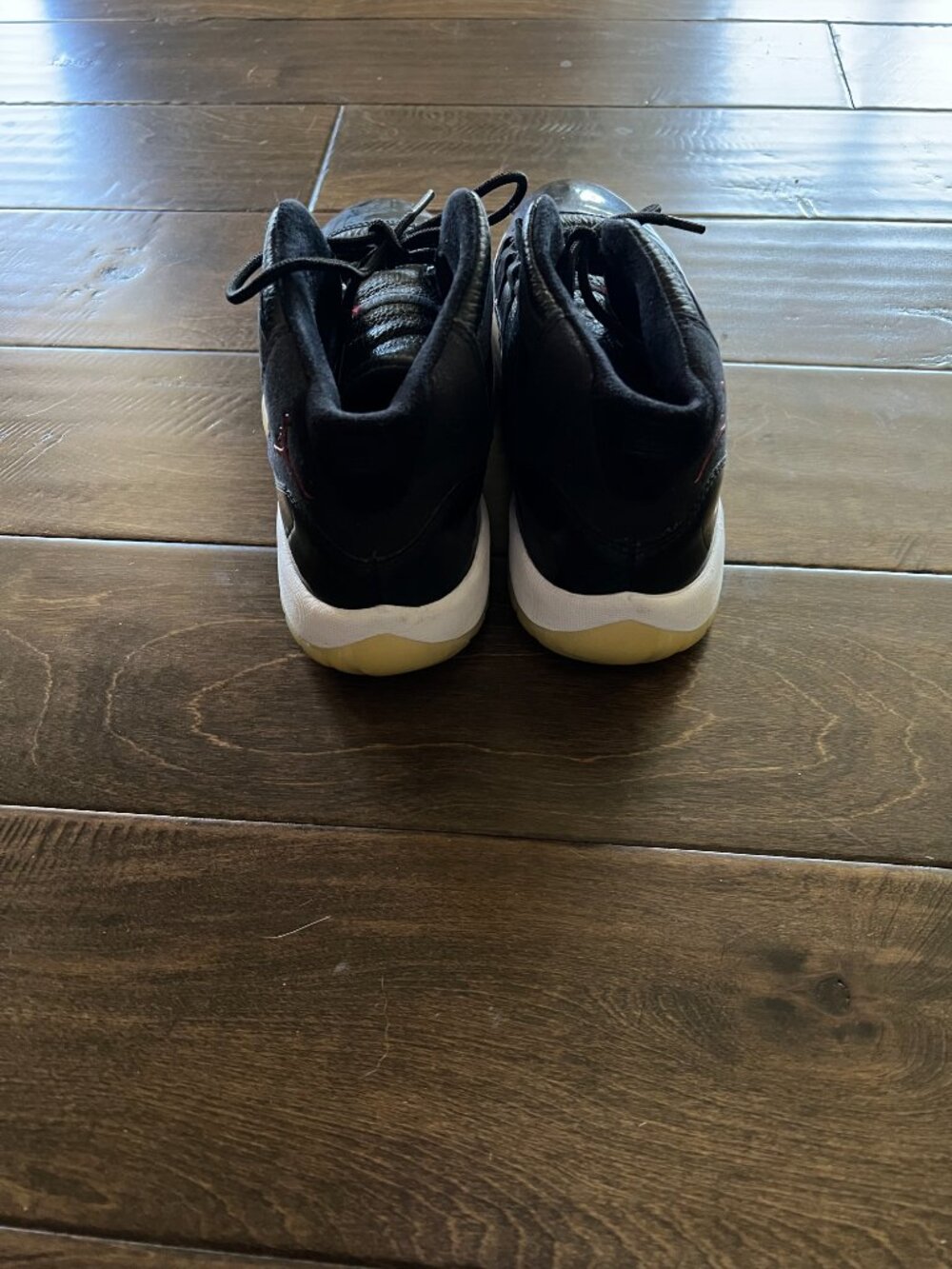 Jordan 11's - Picture 5 of 5